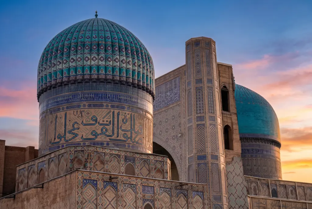 Узбекистан за 7 дней: города и горы